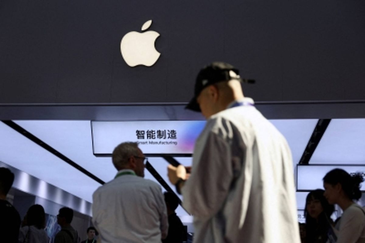 アップル、中国市場向けAIモデルを自社開発、アリババが協力か