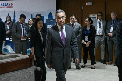外交官の「会談」を巡り、中国と日本が対立