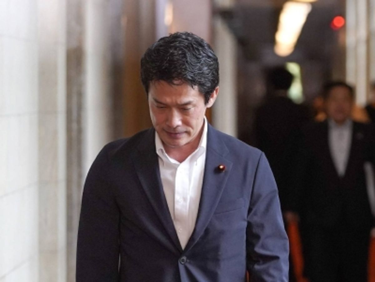 CRA、CDPと公明党との合併失敗で解散決定