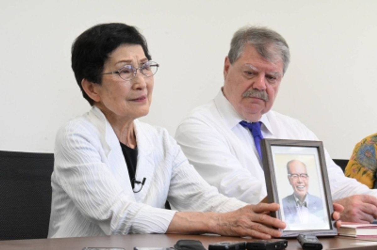 歴史家の妻が夫の広島における米軍捕虜研究を引き継ぐ