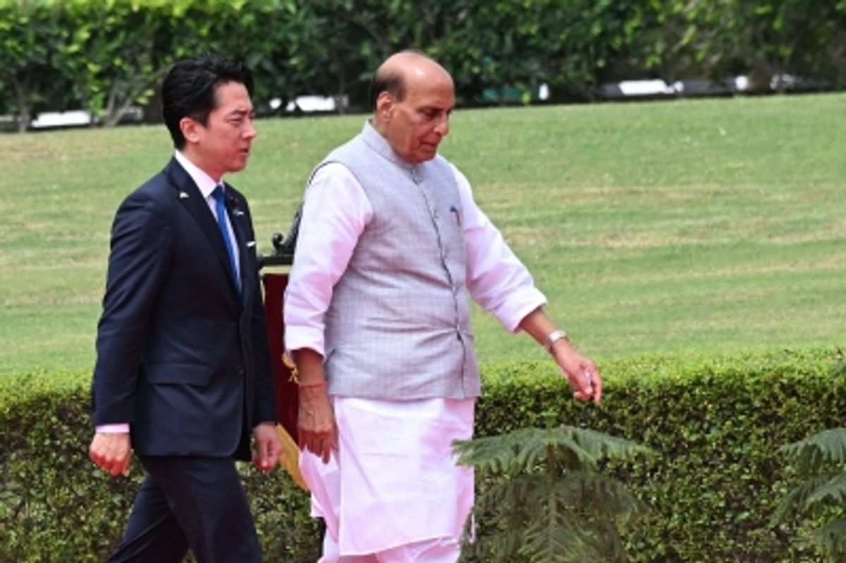 日本とインド、防衛協力の強化で合意――海洋安全保障覚書に署名