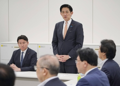 国会会期延長で自民党幹部の海外渡航計画が頓挫