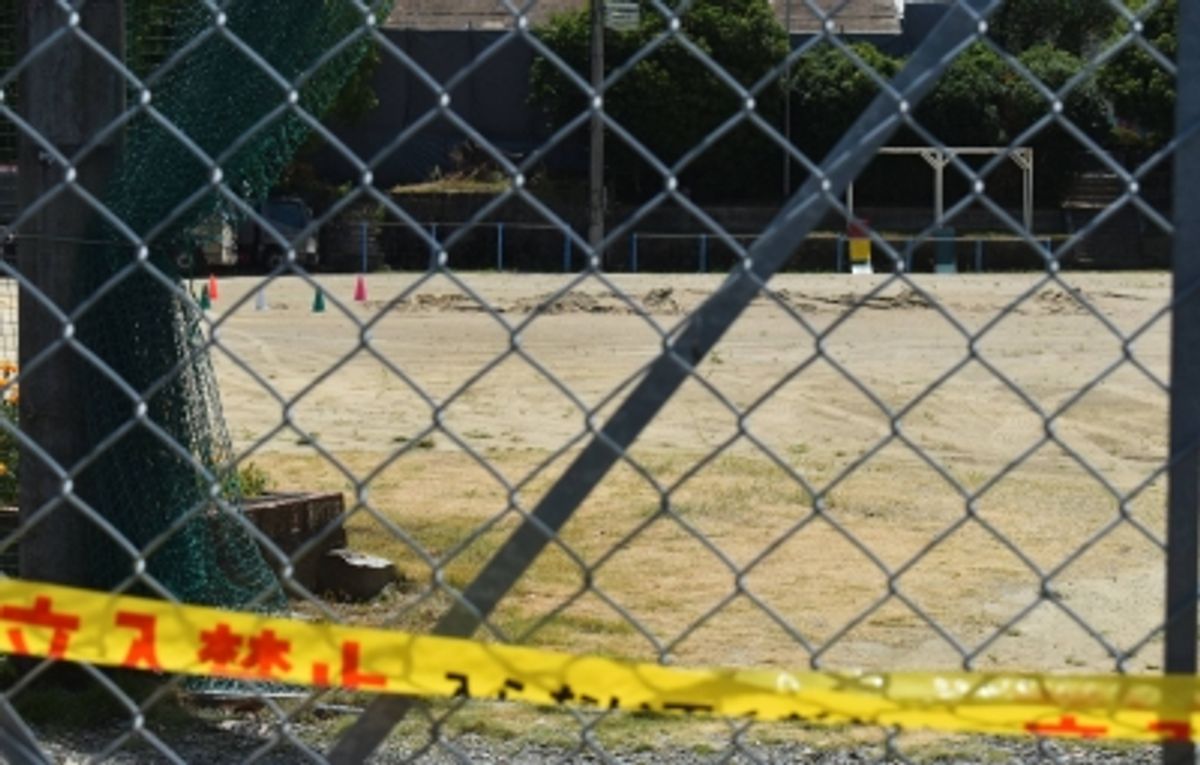 熊本地震避難所に子どもの遊び場を設置