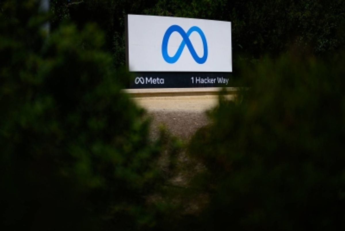 Metaの未成年者保護策に課題：年齢確認の限界と回避の実態