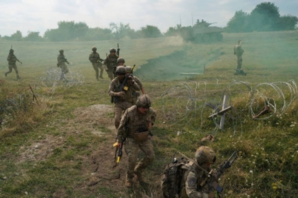 NATO東側加盟国、米軍基地の費用負担増を検討――トランプ政権への配慮が背景に