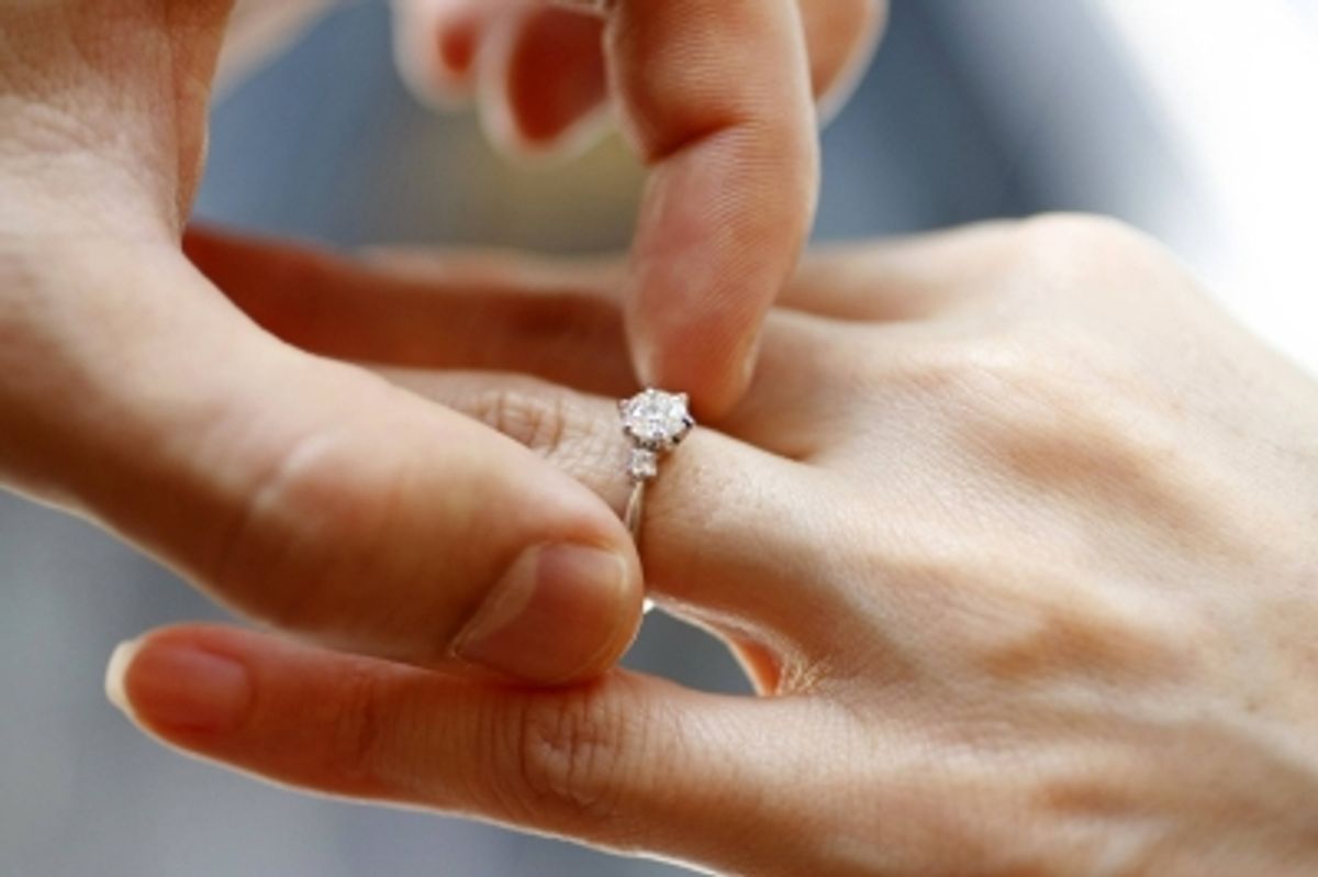 日本の未婚若者の35％、結婚希望なし　調査結果が示すライフスタイルの変化