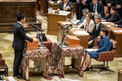 首相は成功のために基本に立ち返るべき