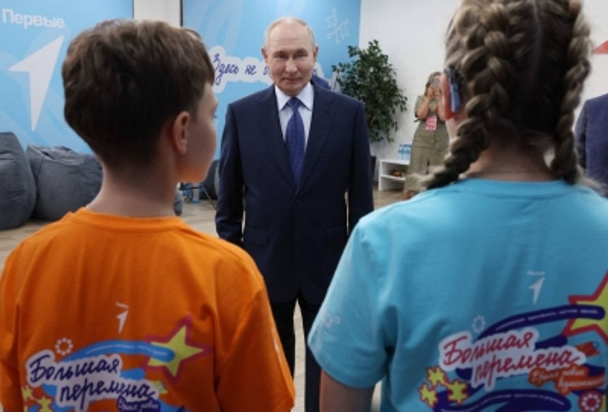 ロシア、13歳以上の子供に軍事訓練を拡大 - 将来の戦争に備えた教育改革