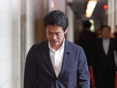 CRA、CDPと公明党との合併失敗で解散決定