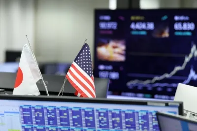 日本、記録的円介入で米国債を売却か 8月保有878億ドル減